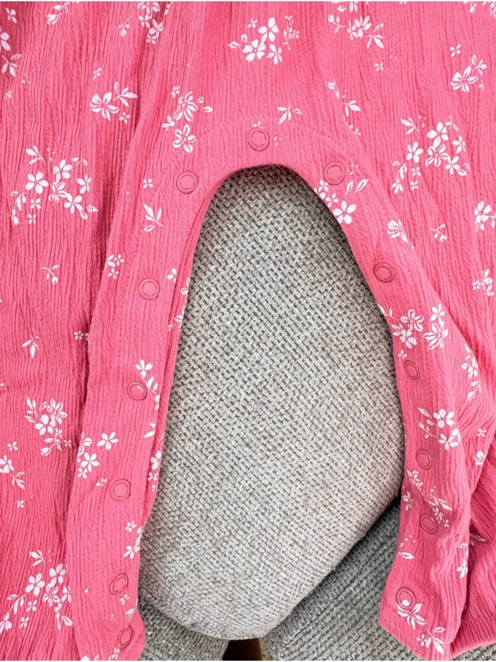 6for$20❤️item.Carter's Pink Floral Tie-Shoulder Romper